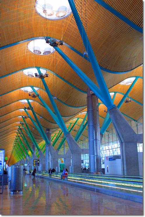 Walkway to Madrid Airport Car rental